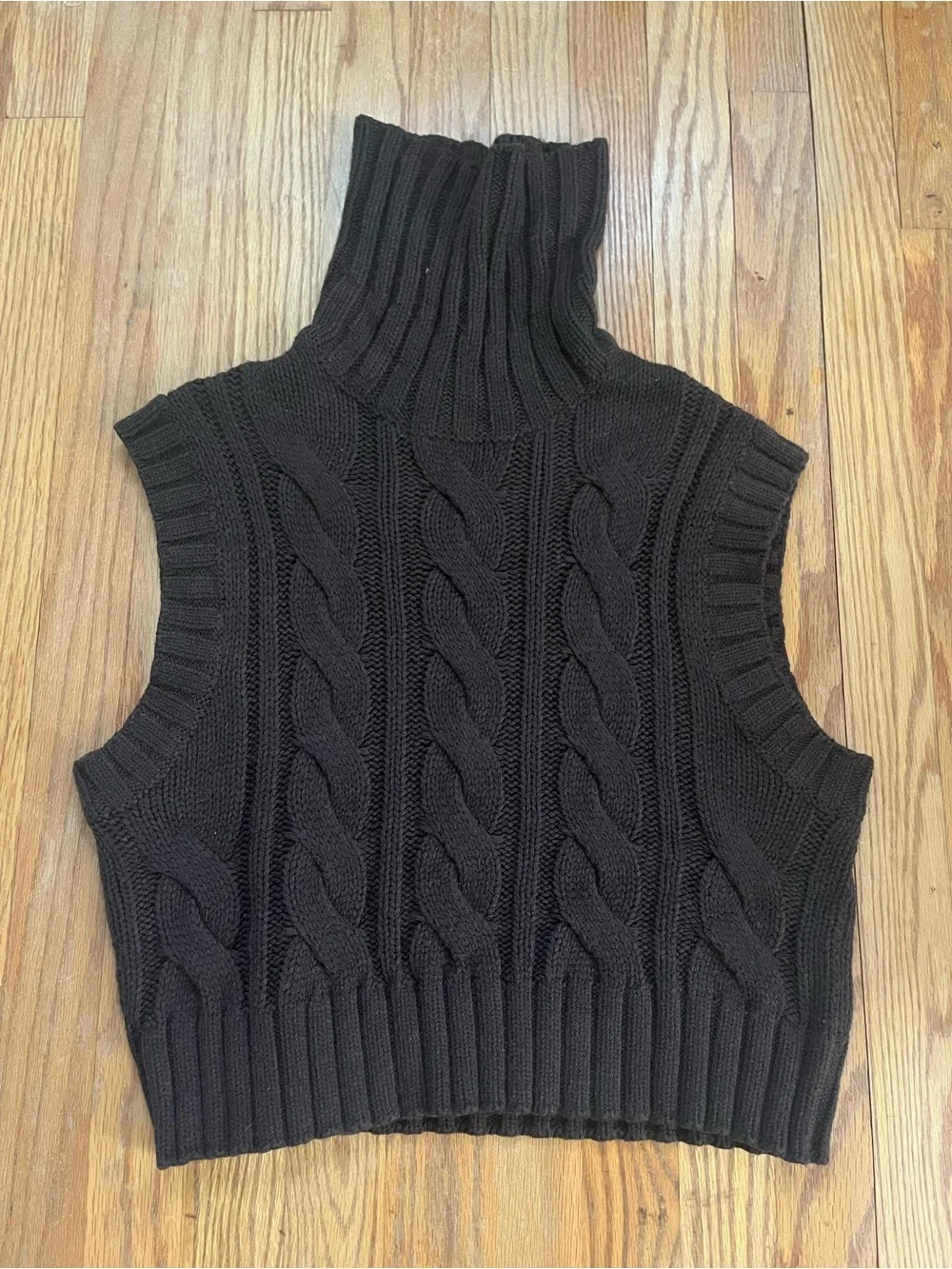 Brown Turtleneck Cable Knit Sleeveless Sweater Vest